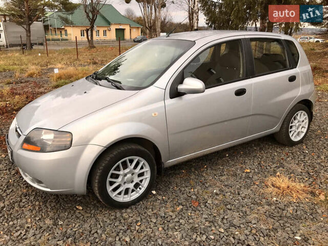 Серый Шевроле Авео, объемом двигателя 1.5 л и пробегом 112 тыс. км за 5200 $, фото 86 на Automoto.ua