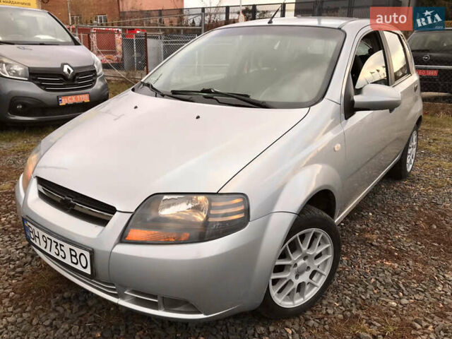 Серый Шевроле Авео, объемом двигателя 1.5 л и пробегом 112 тыс. км за 5200 $, фото 4 на Automoto.ua