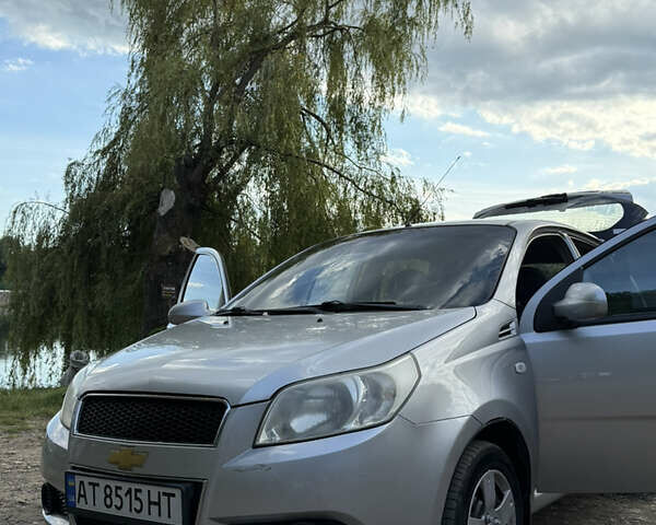 Сірий Шевроле Авео, об'ємом двигуна 1.5 л та пробігом 153 тис. км за 4450 $, фото 11 на Automoto.ua