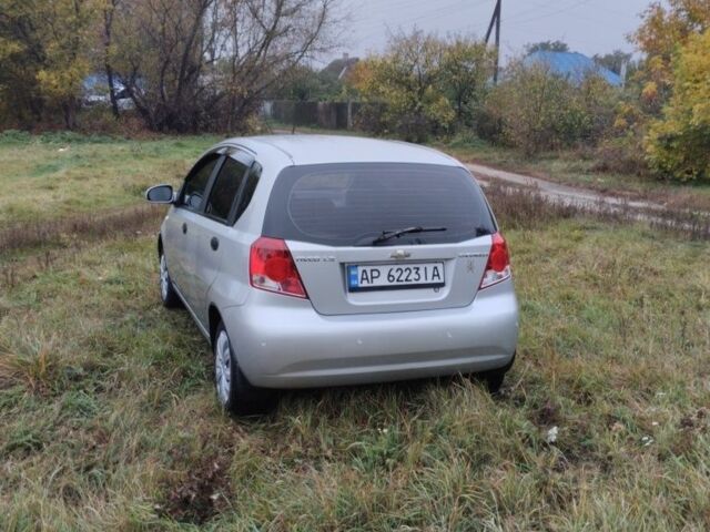 Серый Шевроле Авео, объемом двигателя 1.5 л и пробегом 170 тыс. км за 3350 $, фото 3 на Automoto.ua