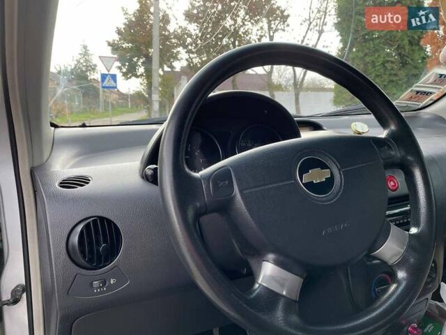 Серый Шевроле Авео, объемом двигателя 1.5 л и пробегом 64 тыс. км за 5100 $, фото 13 на Automoto.ua