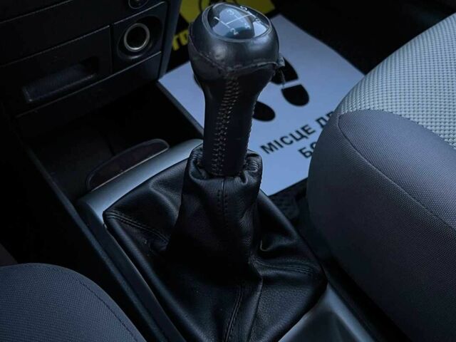 Серый Шевроле Авео, объемом двигателя 1.2 л и пробегом 200 тыс. км за 4800 $, фото 11 на Automoto.ua