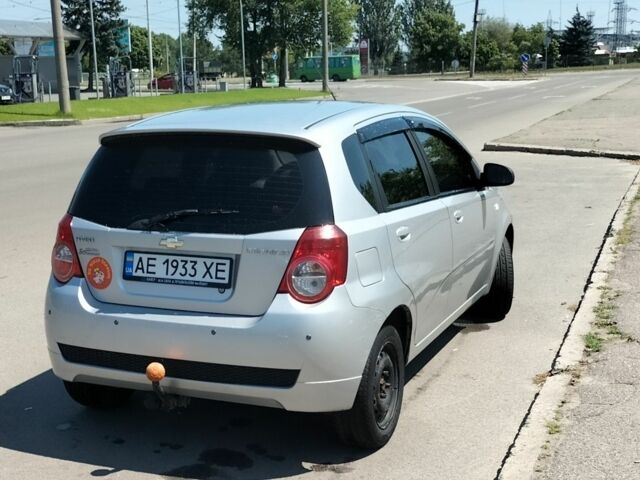 Серый Шевроле Авео, объемом двигателя 1.2 л и пробегом 181 тыс. км за 3800 $, фото 2 на Automoto.ua
