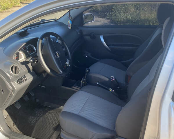 Серый Шевроле Авео, объемом двигателя 1.5 л и пробегом 102 тыс. км за 5400 $, фото 12 на Automoto.ua