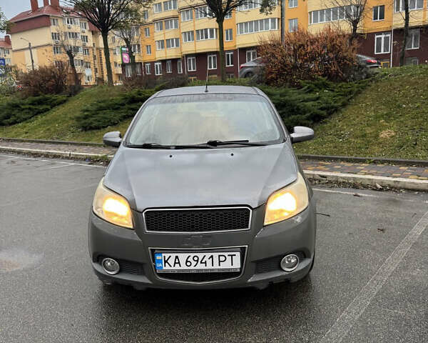 Серый Шевроле Авео, объемом двигателя 1.5 л и пробегом 240 тыс. км за 3700 $, фото 15 на Automoto.ua