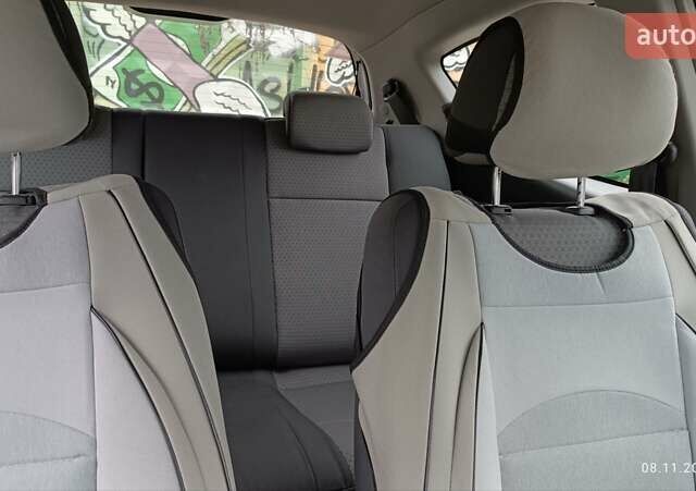 Серый Шевроле Авео, объемом двигателя 1.5 л и пробегом 72 тыс. км за 6000 $, фото 5 на Automoto.ua