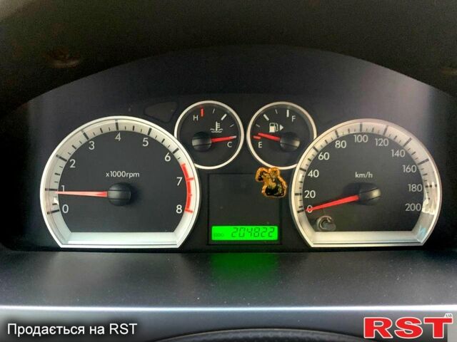 Серый Шевроле Авео, объемом двигателя 1.5 л и пробегом 205 тыс. км за 4200 $, фото 7 на Automoto.ua