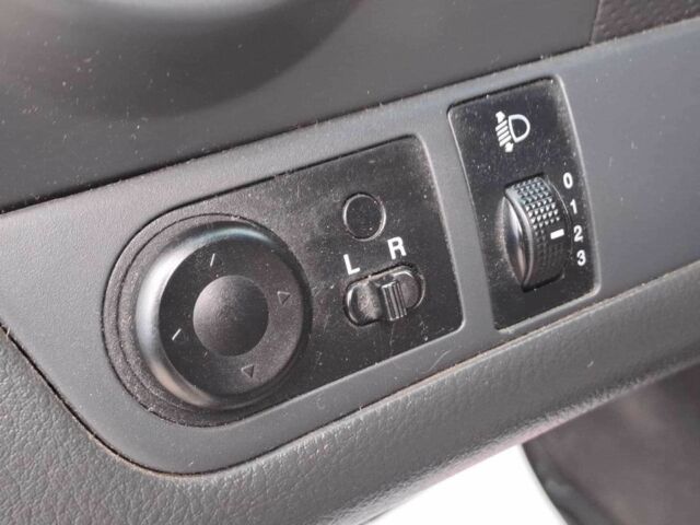 Серый Шевроле Авео, объемом двигателя 1.5 л и пробегом 138 тыс. км за 4440 $, фото 3 на Automoto.ua