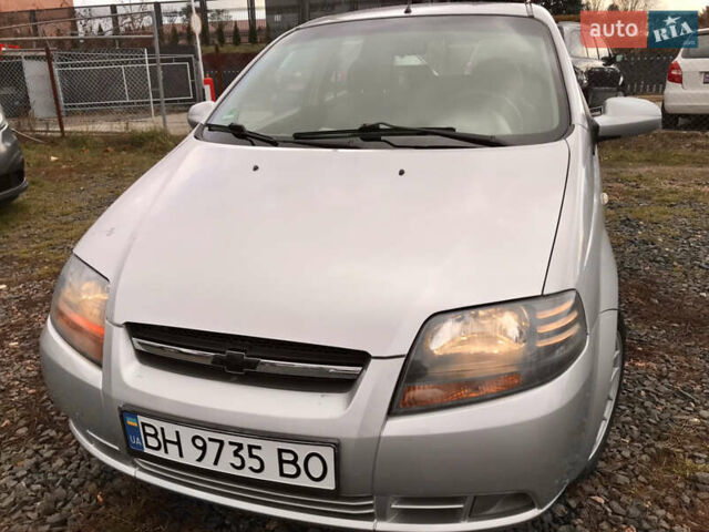 Серый Шевроле Авео, объемом двигателя 1.5 л и пробегом 112 тыс. км за 5200 $, фото 5 на Automoto.ua