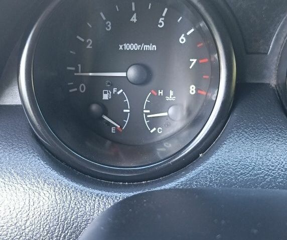 Серый Шевроле Авео, объемом двигателя 0 л и пробегом 211 тыс. км за 3500 $, фото 6 на Automoto.ua