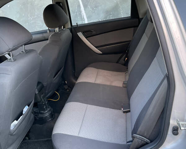 Серый Шевроле Авео, объемом двигателя 1.2 л и пробегом 160 тыс. км за 3000 $, фото 16 на Automoto.ua