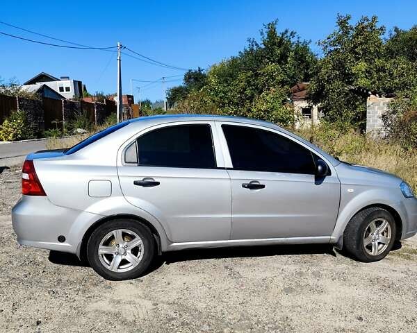 Шевроле Авео 2008 в Киеве на Automoto.ua Серый Шевроле Авео, объемом двигателя 1.5 л и пробегом 290 тыс. км за 3500 $, фото 4 на Automoto.ua