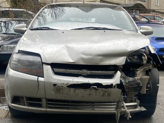 Серый Шевроле Авео, объемом двигателя 1.5 л и пробегом 275 тыс. км за 1064 $, фото 2 на Automoto.ua