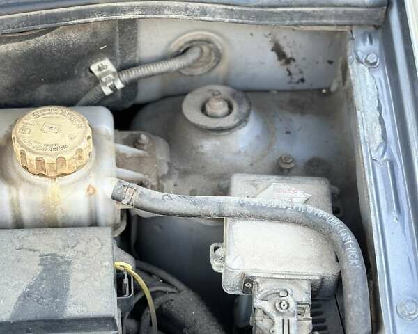 Серый Шевроле Авео, объемом двигателя 1.5 л и пробегом 250 тыс. км за 3350 $, фото 8 на Automoto.ua