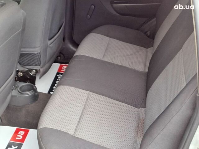 Сірий Шевроле Авео, об'ємом двигуна 1.5 л та пробігом 138 тис. км за 4440 $, фото 8 на Automoto.ua