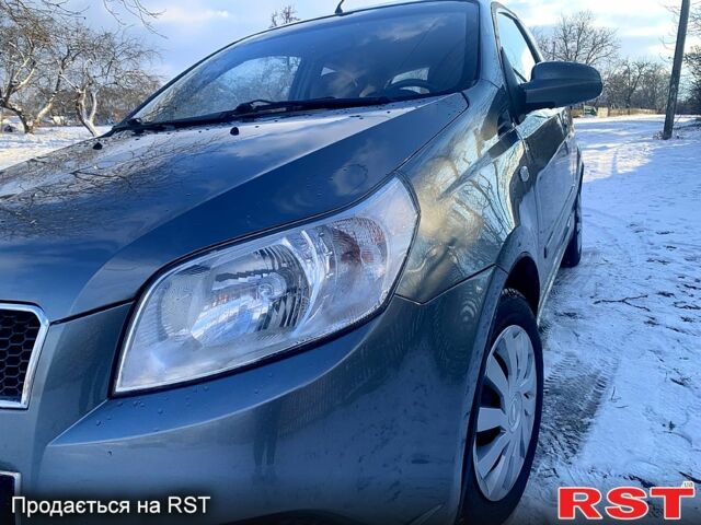 Серый Шевроле Авео, объемом двигателя 1.5 л и пробегом 100 тыс. км за 4100 $, фото 3 на Automoto.ua