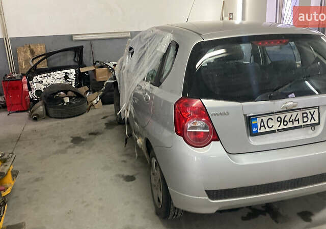 Серый Шевроле Авео, объемом двигателя 1.2 л и пробегом 160 тыс. км за 3000 $, фото 4 на Automoto.ua