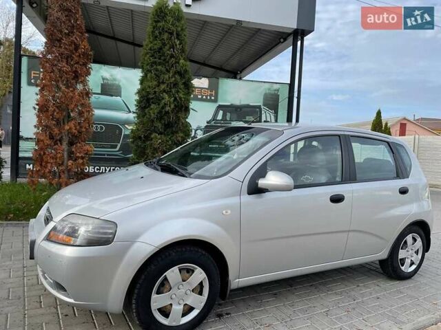 Серый Шевроле Авео, объемом двигателя 1.5 л и пробегом 64 тыс. км за 5100 $, фото 4 на Automoto.ua