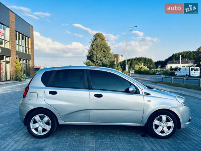 Сірий Шевроле Авео, об'ємом двигуна 1.5 л та пробігом 234 тис. км за 5200 $, фото 11 на Automoto.ua