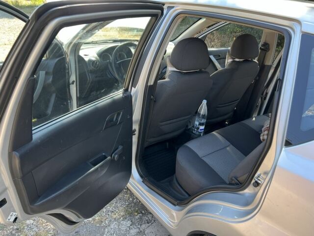 Серый Шевроле Авео, объемом двигателя 1.5 л и пробегом 153 тыс. км за 3300 $, фото 12 на Automoto.ua