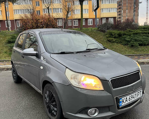 Серый Шевроле Авео, объемом двигателя 1.5 л и пробегом 240 тыс. км за 3700 $, фото 21 на Automoto.ua