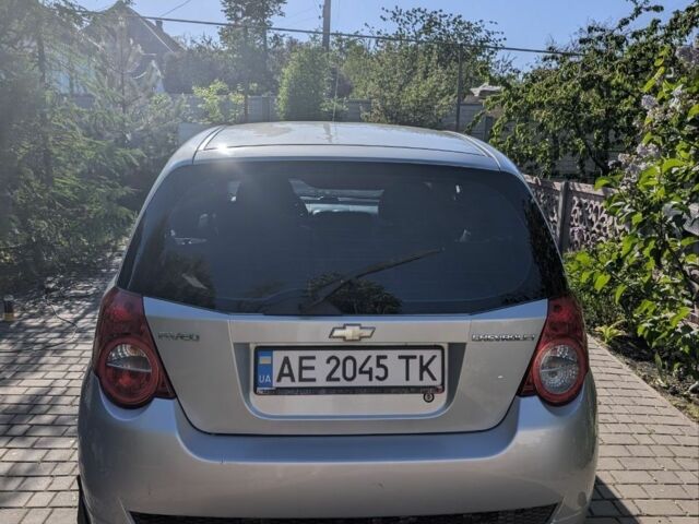 Серый Шевроле Авео, объемом двигателя 1.2 л и пробегом 216 тыс. км за 3800 $, фото 4 на Automoto.ua