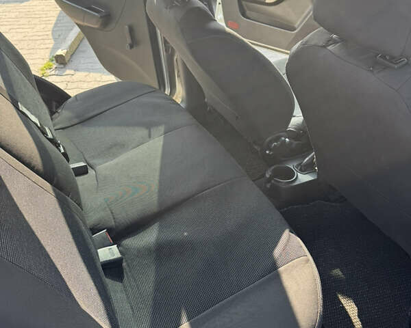 Серый Шевроле Авео, объемом двигателя 1.21 л и пробегом 171 тыс. км за 4400 $, фото 16 на Automoto.ua