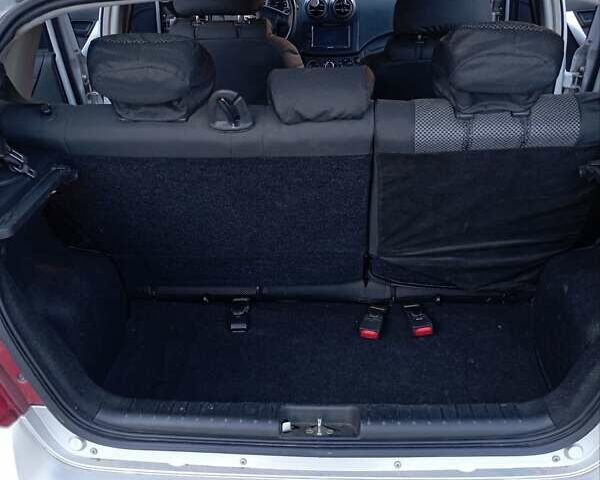 Серый Шевроле Авео, объемом двигателя 1.4 л и пробегом 160 тыс. км за 3700 $, фото 10 на Automoto.ua