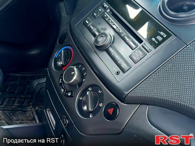 Серый Шевроле Авео, объемом двигателя 1.2 л и пробегом 160 тыс. км за 3999 $, фото 12 на Automoto.ua