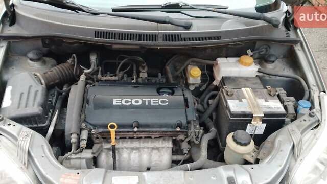 Серый Шевроле Авео, объемом двигателя 1.4 л и пробегом 187 тыс. км за 3750 $, фото 15 на Automoto.ua