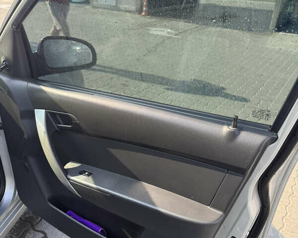 Серый Шевроле Авео, объемом двигателя 1.21 л и пробегом 171 тыс. км за 4400 $, фото 14 на Automoto.ua