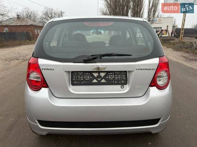 Серый Шевроле Авео, объемом двигателя 0 л и пробегом 160 тыс. км за 3999 $, фото 27 на Automoto.ua