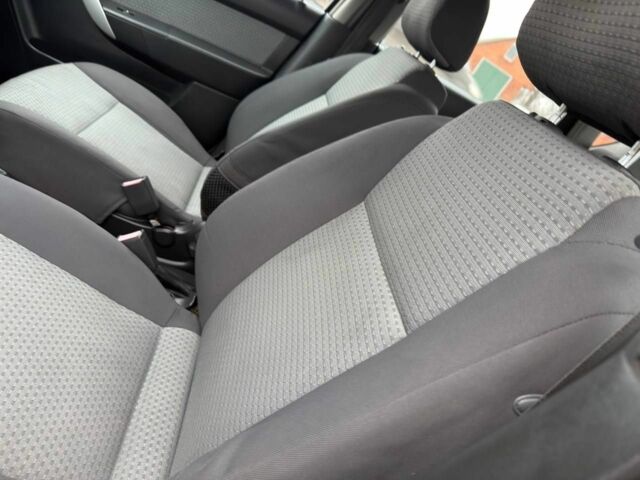 Серый Шевроле Авео, объемом двигателя 0 л и пробегом 160 тыс. км за 3999 $, фото 9 на Automoto.ua