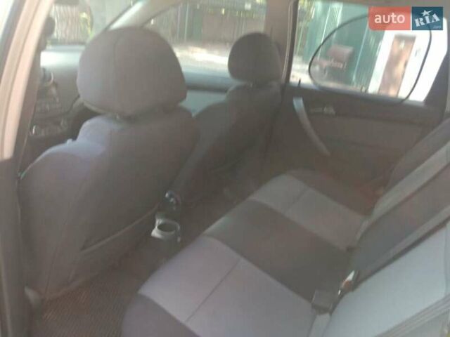 Сірий Шевроле Авео, об'ємом двигуна 1.4 л та пробігом 194 тис. км за 5500 $, фото 17 на Automoto.ua