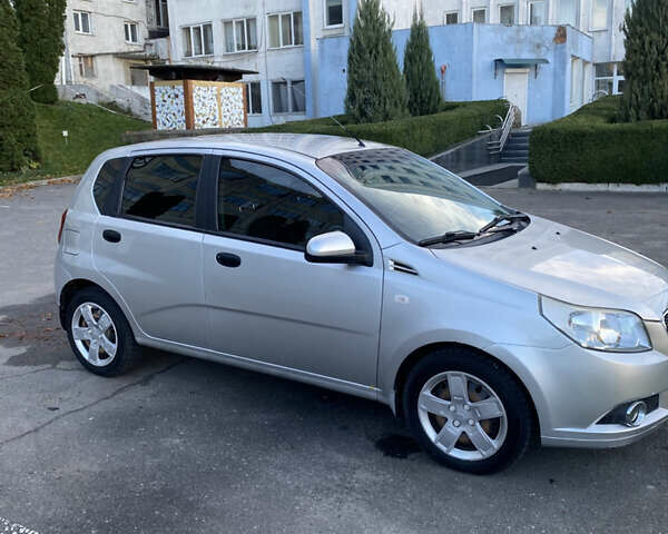 Сірий Шевроле Авео, об'ємом двигуна 1.5 л та пробігом 124 тис. км за 5700 $, фото 6 на Automoto.ua