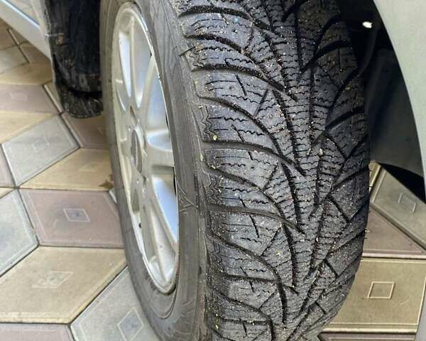 Серый Шевроле Авео, объемом двигателя 1.21 л и пробегом 201 тыс. км за 4300 $, фото 8 на Automoto.ua