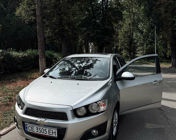 Серый Шевроле Авео, объемом двигателя 1.6 л и пробегом 186 тыс. км за 6000 $, фото 6 на Automoto.ua