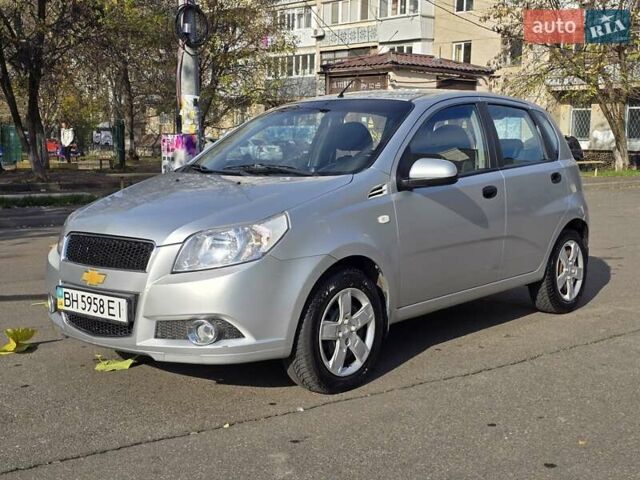 Серый Шевроле Авео, объемом двигателя 1.5 л и пробегом 124 тыс. км за 4999 $, фото 4 на Automoto.ua