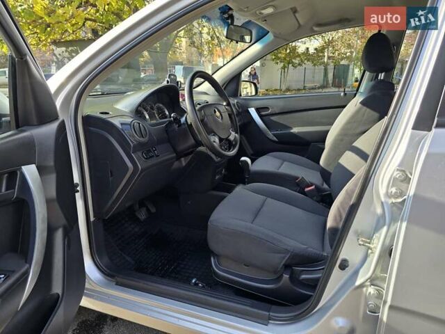 Серый Шевроле Авео, объемом двигателя 1.5 л и пробегом 124 тыс. км за 4999 $, фото 15 на Automoto.ua