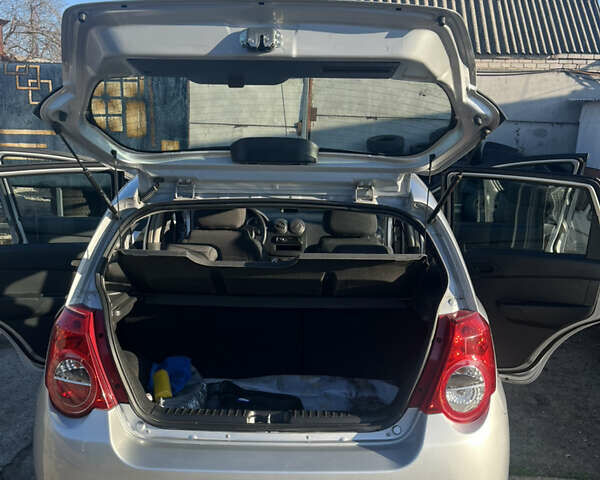 Серый Шевроле Авео, объемом двигателя 1.5 л и пробегом 100 тыс. км за 4600 $, фото 10 на Automoto.ua