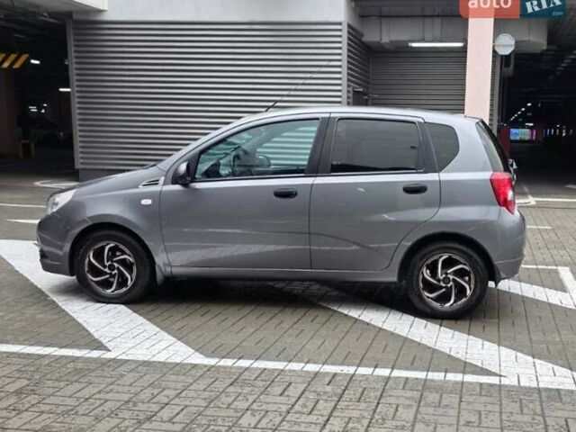Серый Шевроле Авео, объемом двигателя 1.5 л и пробегом 123 тыс. км за 5900 $, фото 5 на Automoto.ua