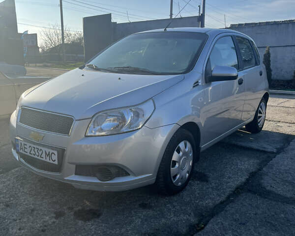Серый Шевроле Авео, объемом двигателя 1.5 л и пробегом 100 тыс. км за 4600 $, фото 1 на Automoto.ua