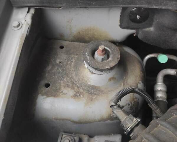 Серый Шевроле Авео, объемом двигателя 1.5 л и пробегом 150 тыс. км за 4200 $, фото 7 на Automoto.ua