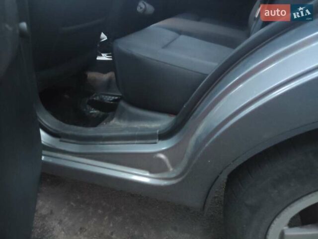 Серый Шевроле Авео, объемом двигателя 1.5 л и пробегом 150 тыс. км за 4200 $, фото 27 на Automoto.ua