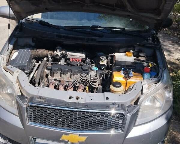 Серый Шевроле Авео, объемом двигателя 1.5 л и пробегом 150 тыс. км за 4200 $, фото 23 на Automoto.ua