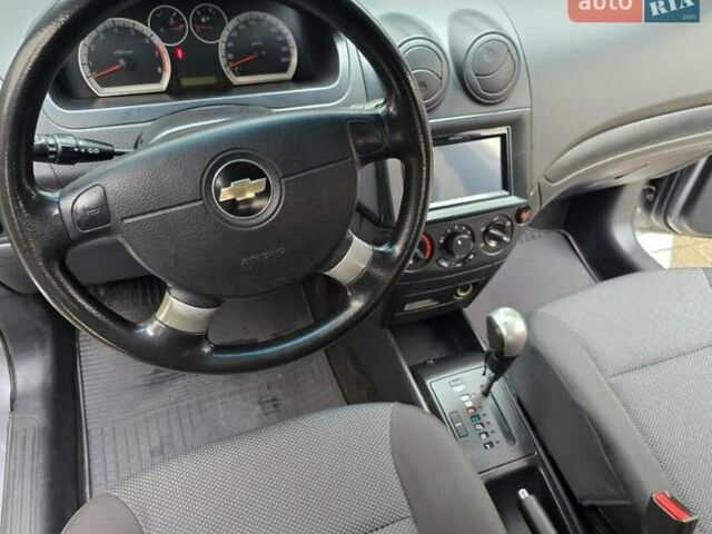 Серый Шевроле Авео, объемом двигателя 1.5 л и пробегом 123 тыс. км за 5900 $, фото 12 на Automoto.ua