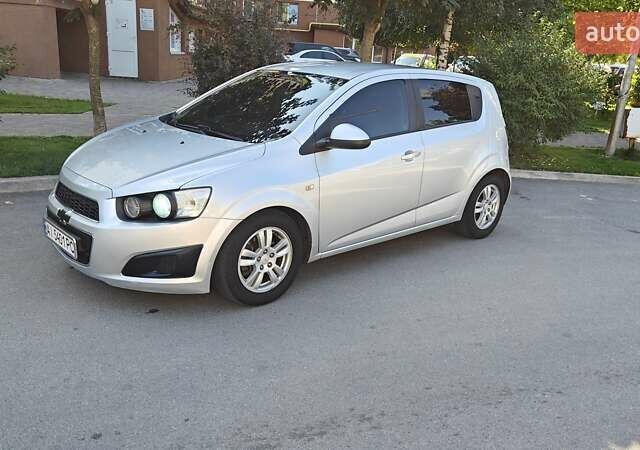 Серый Шевроле Авео, объемом двигателя 1.2 л и пробегом 249 тыс. км за 4600 $, фото 10 на Automoto.ua