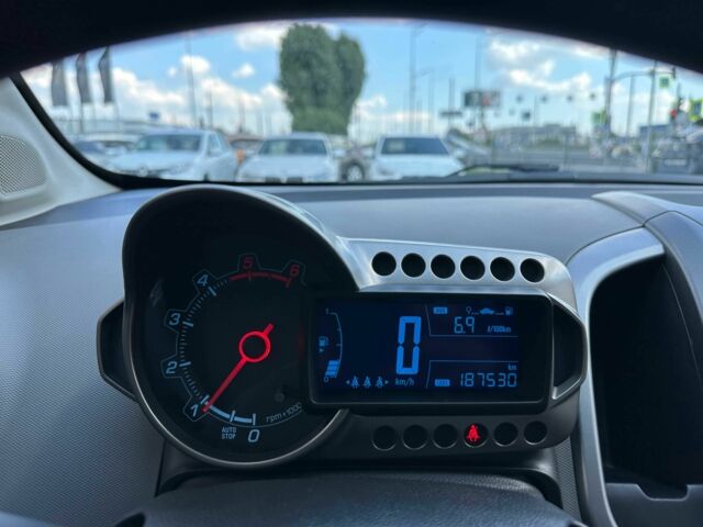 Серый Шевроле Авео, объемом двигателя 1.2 л и пробегом 187 тыс. км за 5200 $, фото 17 на Automoto.ua