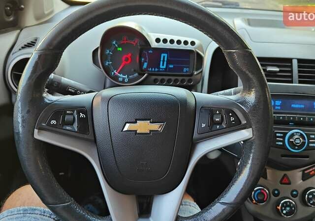 Серый Шевроле Авео, объемом двигателя 1.2 л и пробегом 249 тыс. км за 4600 $, фото 14 на Automoto.ua