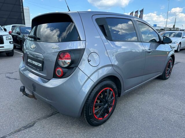Серый Шевроле Авео, объемом двигателя 1.2 л и пробегом 187 тыс. км за 5200 $, фото 6 на Automoto.ua
